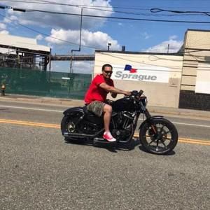 Meet your Posher, Maximo